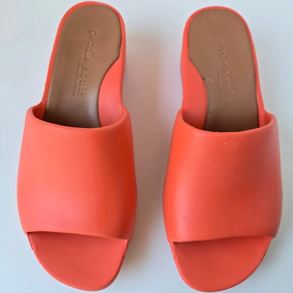 Gentle Souls by Kenneth Cole NEW Gisele Eva Wedge Heeled Slide Sandal Size 6 - Picture 4 of 16